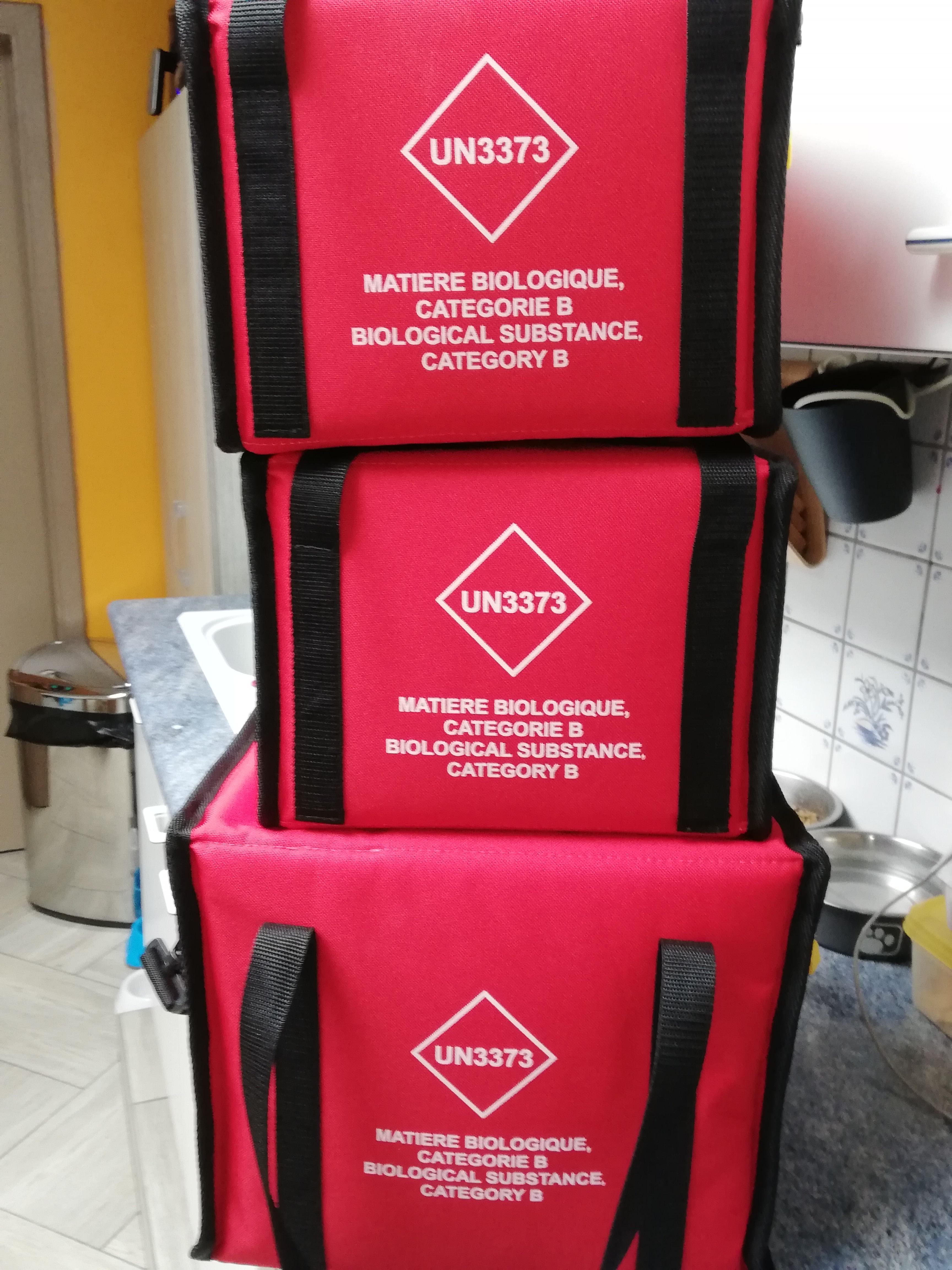 Sacs de transport contenant des matieres biologiques